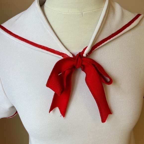 Sailor Girl Costume - Picture 2 of 4